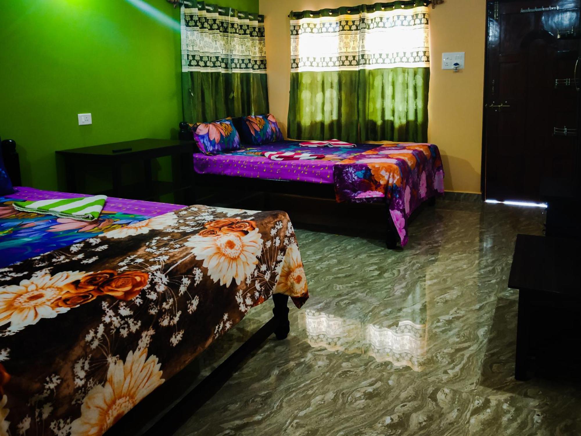 Sai Guru Guest House Andzsuna Kültér fotó
