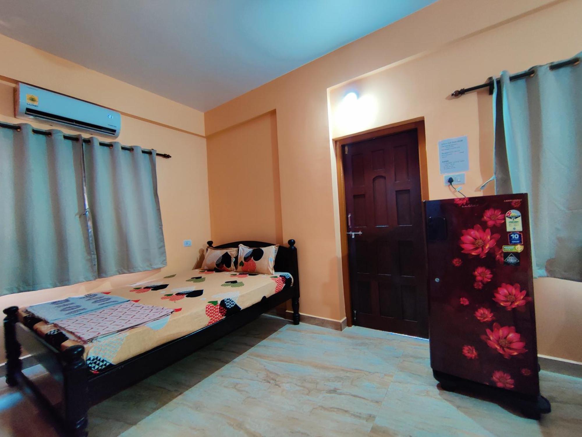 Sai Guru Guest House Andzsuna Kültér fotó