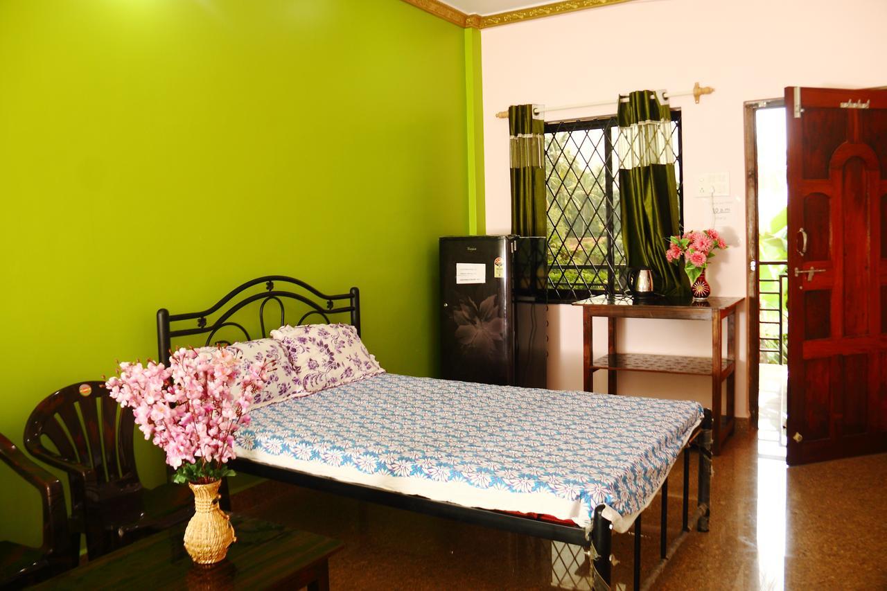 Sai Guru Guest House Andzsuna Kültér fotó