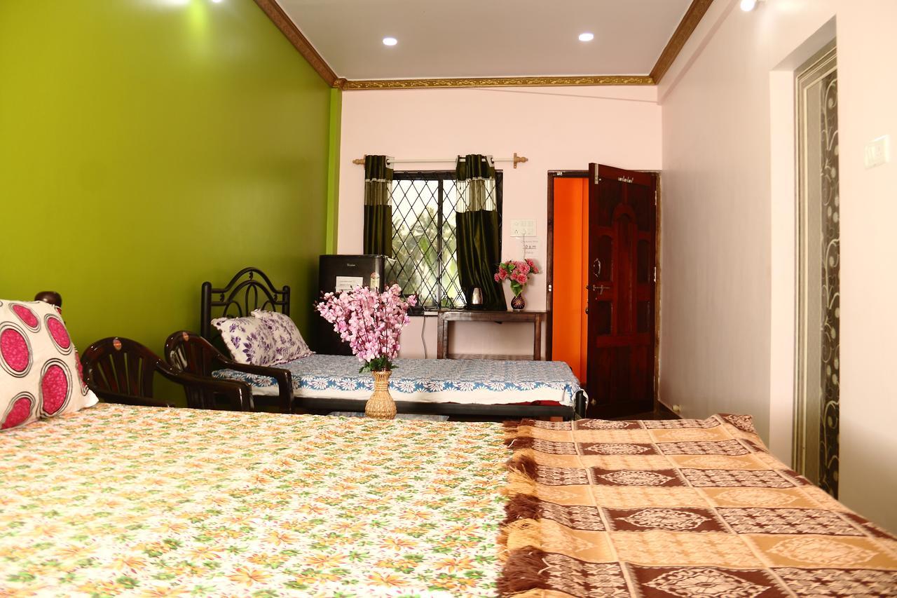 Sai Guru Guest House Andzsuna Kültér fotó
