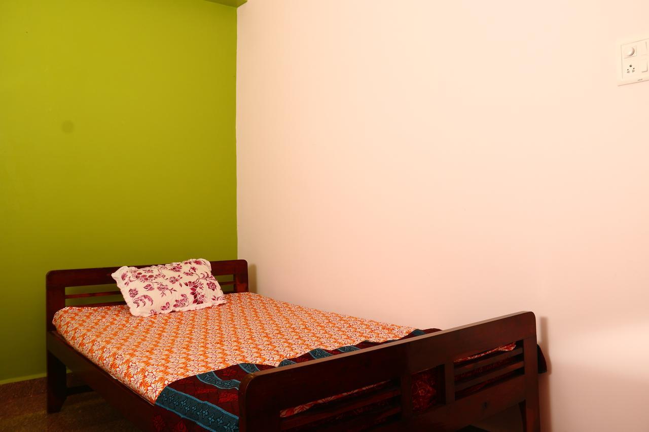 Sai Guru Guest House Andzsuna Kültér fotó