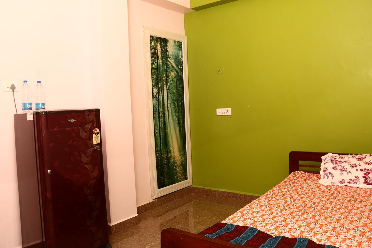 Sai Guru Guest House Andzsuna Kültér fotó